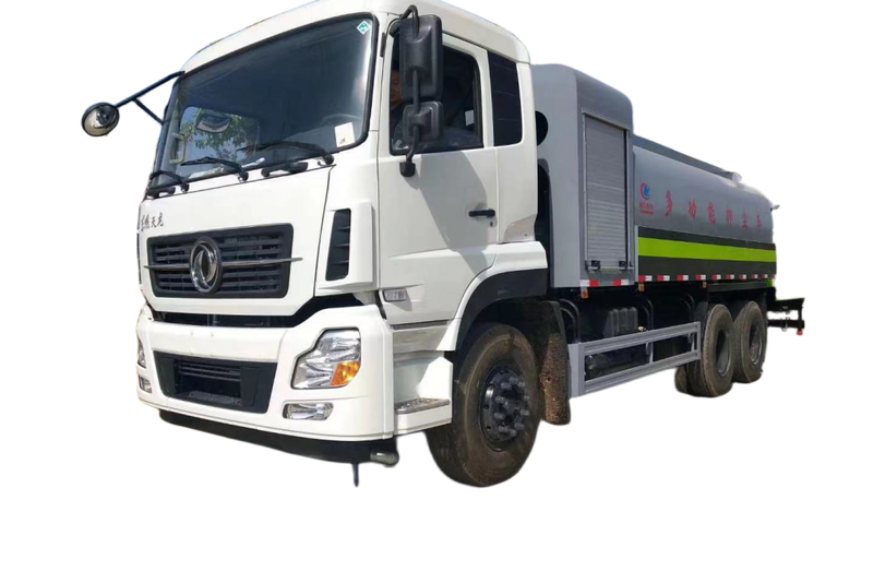 一場夏日暴雨，讓人們感受到了水的重要性。對于城市管理部門來說，灑水車是不可缺少的一種設(shè)備。安徽東風(fēng)專底12方霧炮灑水車便是這類設(shè)備中的佼佼者。
