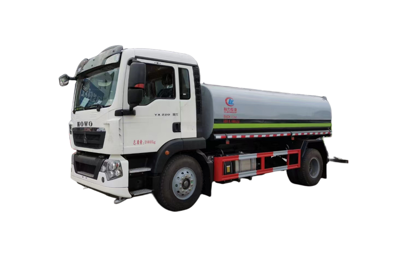 東風(fēng)國五專業(yè)霧炮灑水車——程力的精雕細(xì)琢
