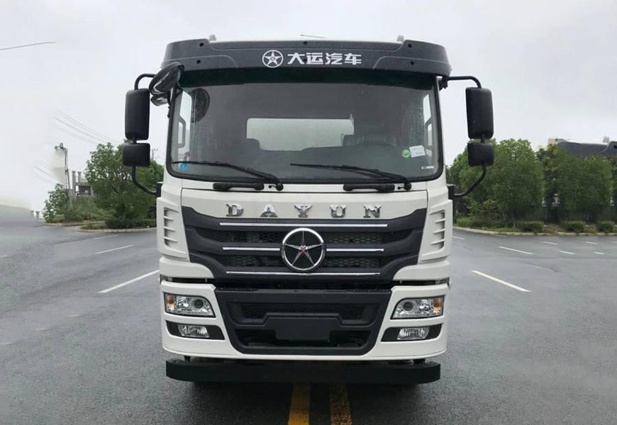 隨州東正灑水車廠家——程力，品質保證
