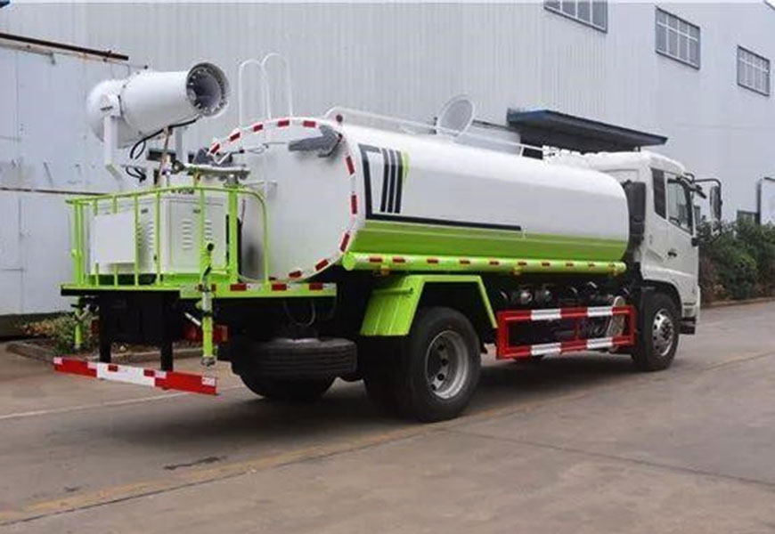 國五10噸大運(yùn)灑水車價(jià)格——程力專用汽車打造高質(zhì)量環(huán)保灑水車
