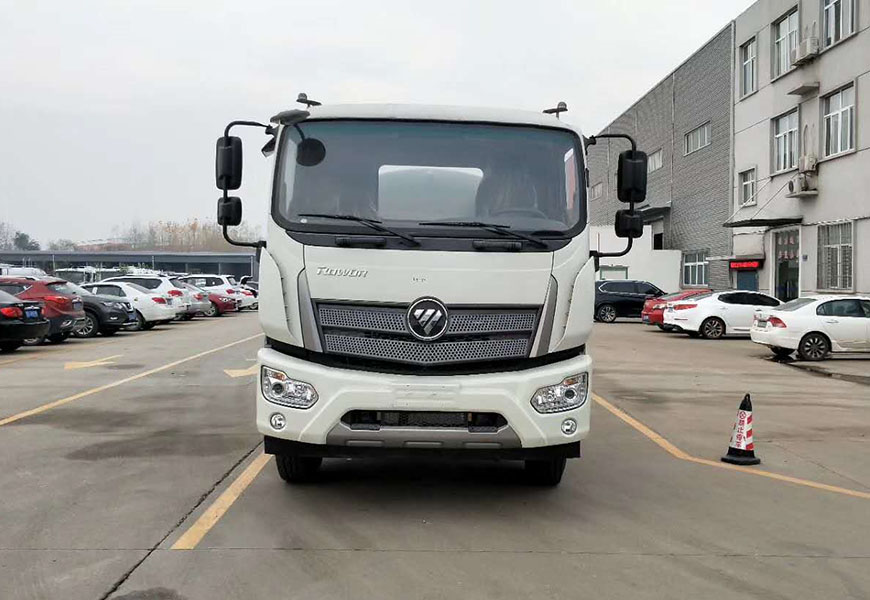 東陽(yáng)五噸藍(lán)牌凱馬灑水車，品質(zhì)保障，供貨及時(shí)
