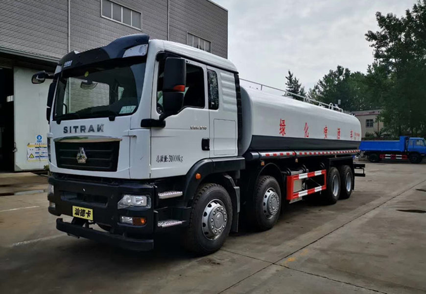 霧炮灑水車出租哪家好？程力為您打造優(yōu)秀質(zhì)的服務(wù)
