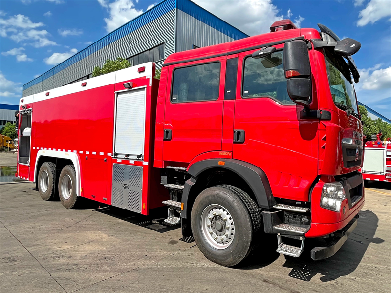 許昌市消防通訊指揮車(chē)生產(chǎn)廠家地址
