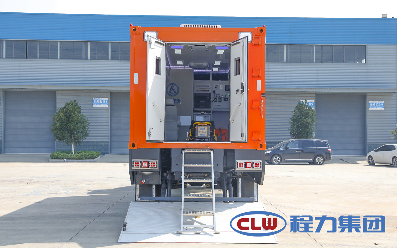 醫(yī)監(jiān)醫(yī)保車(圖6) _R5A6218---.jpg